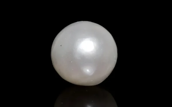 South Sea Pearl - 7.43Carats