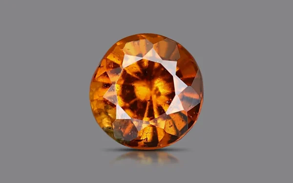 Hessonite - 6.31 Carat (6.94 Ratti)
