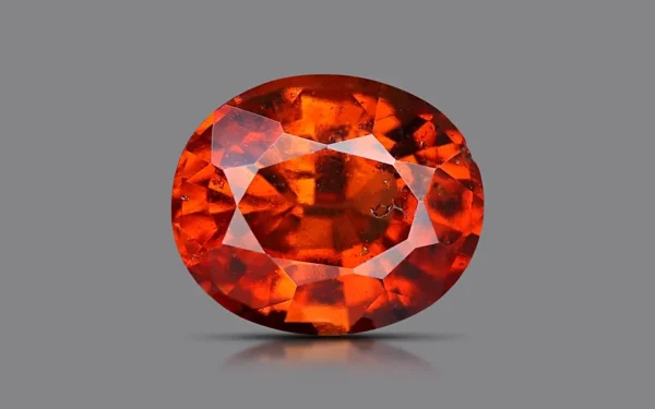Hessonite - 6.02 Carat (6.62 Ratti)