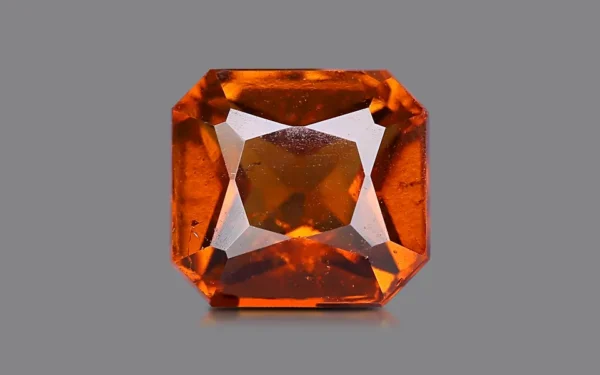 Hessonite - 6.23 Carat (6.85 Ratti)