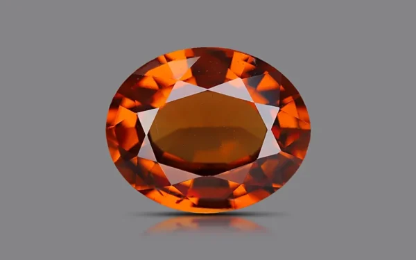 Hessonite - 6.06 Carat (6.66 Ratti)