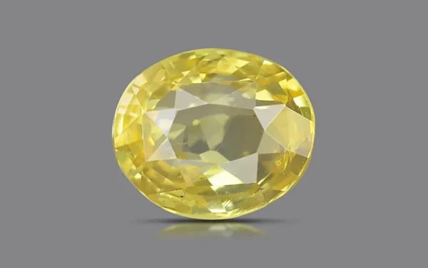 Yellow Sapphire  - 2.69 Carat (2.95 Ratti)