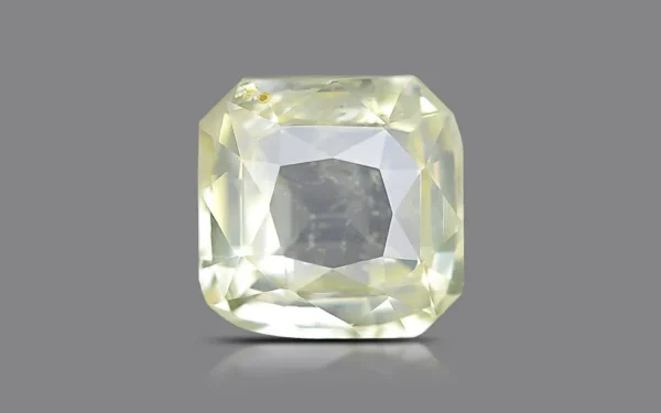Yellow Sapphire  - 3.45 Carat (3.79 Ratti)