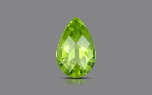 Peridot - 6.11 Carat (6.72 Ratti)