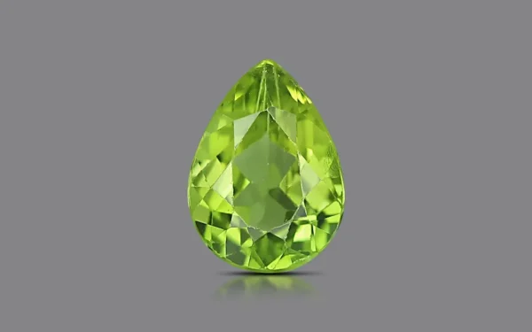 Peridot - 5.34 Carat (5.87 Ratti)