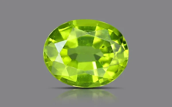 Peridot - 5.26 Carat (5.78 Ratti)