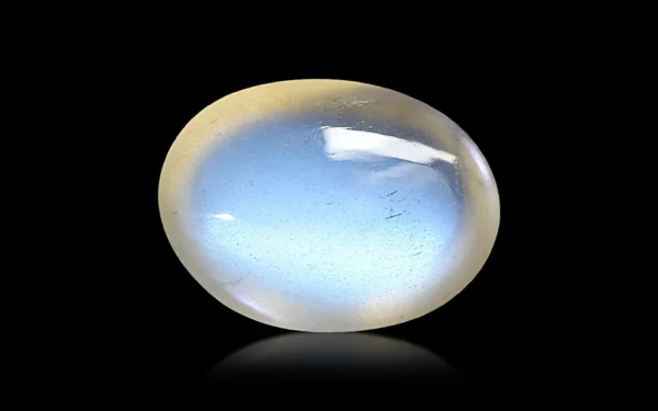 Moonstone - 6.07 Carat (6.67 Ratti)