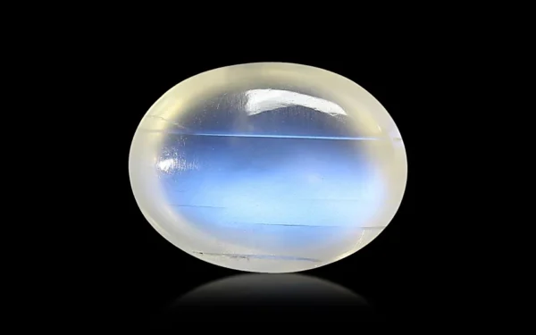 Moonstone - 6.23 Carat (6.85 Ratti)