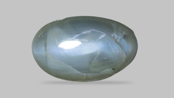 Cat's Eye -3.55 Carat (3.90 Rotti)