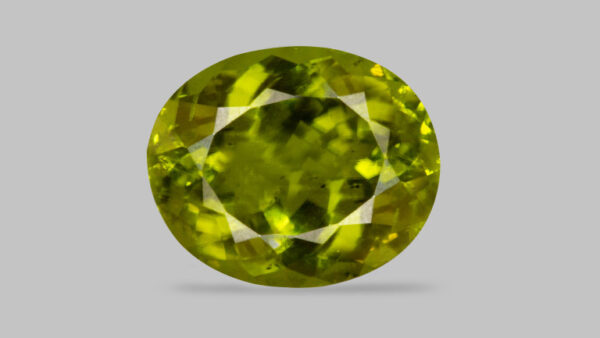 NATURAL PERIDOT 04.33CARATS(04.76 Ratti)