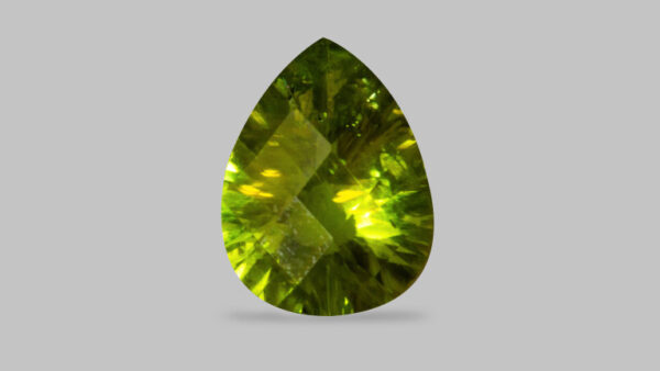 NATURAL PERIDOT 04.16CARATS(04.57 Ratti)