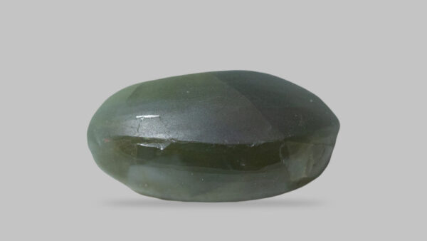 Cat's Eye - 1.85 Carat (2.03 Rotti)